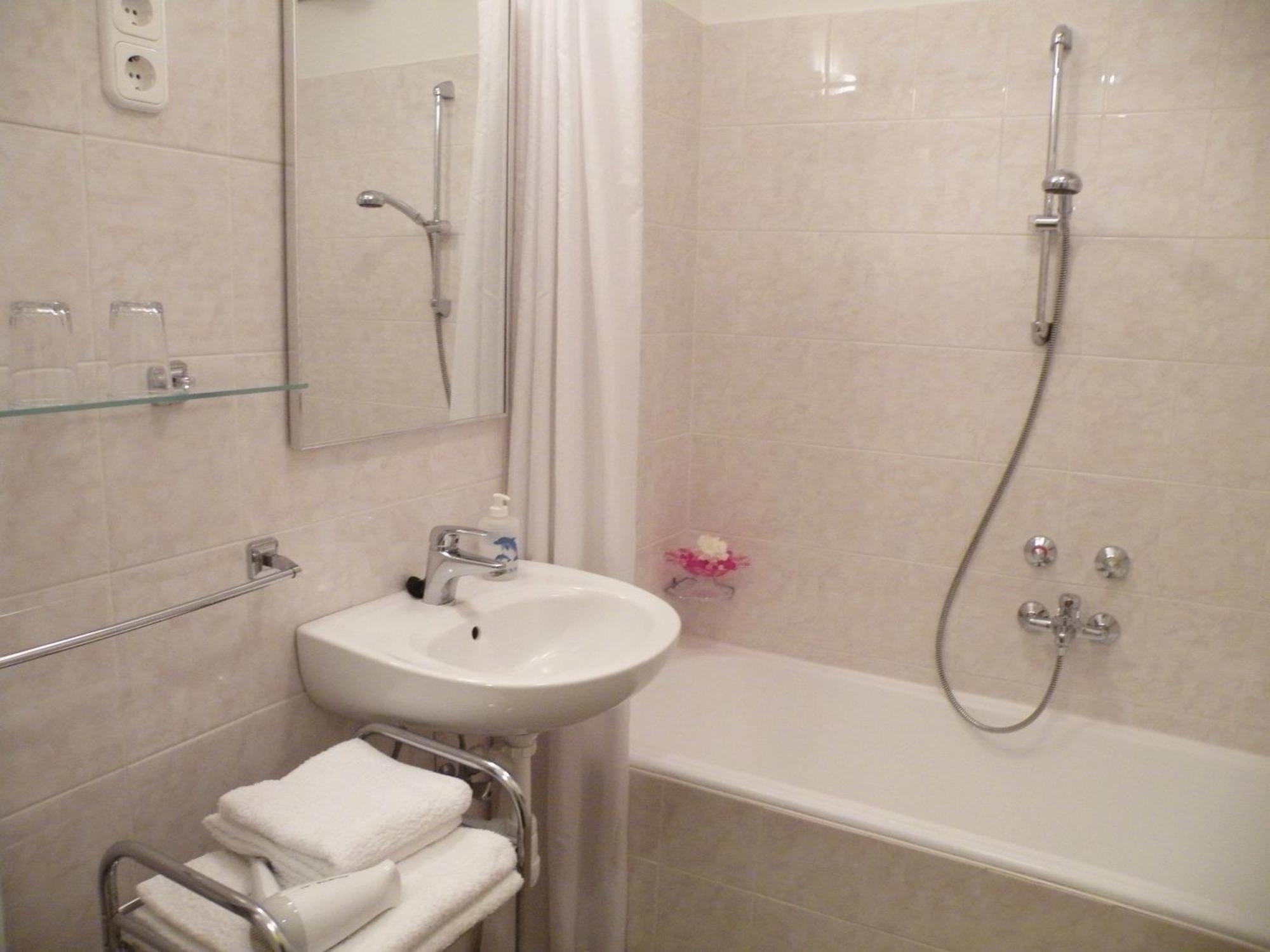 Apartment Buda Budapest Esterno foto