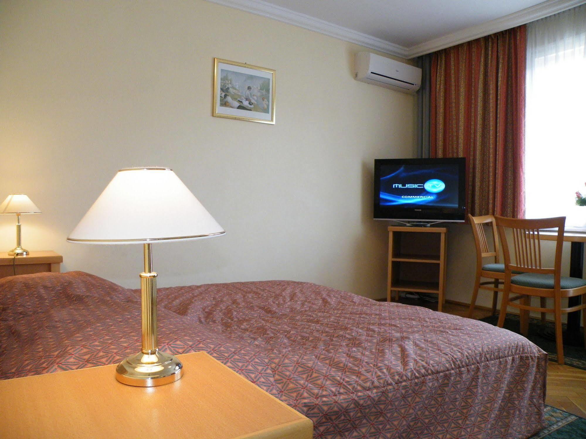 Apartment Buda Budapest Esterno foto