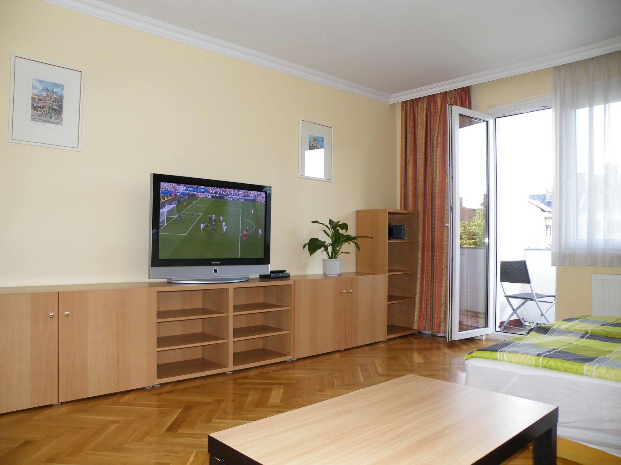Apartment Buda Budapest Esterno foto